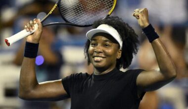 Venus Williams celebrates her win over Peyton Stearns during a match at the Citi Open tennis tournament Tuesday, July 22, 2025, in Washington. (AP Photo/Nick Wass)