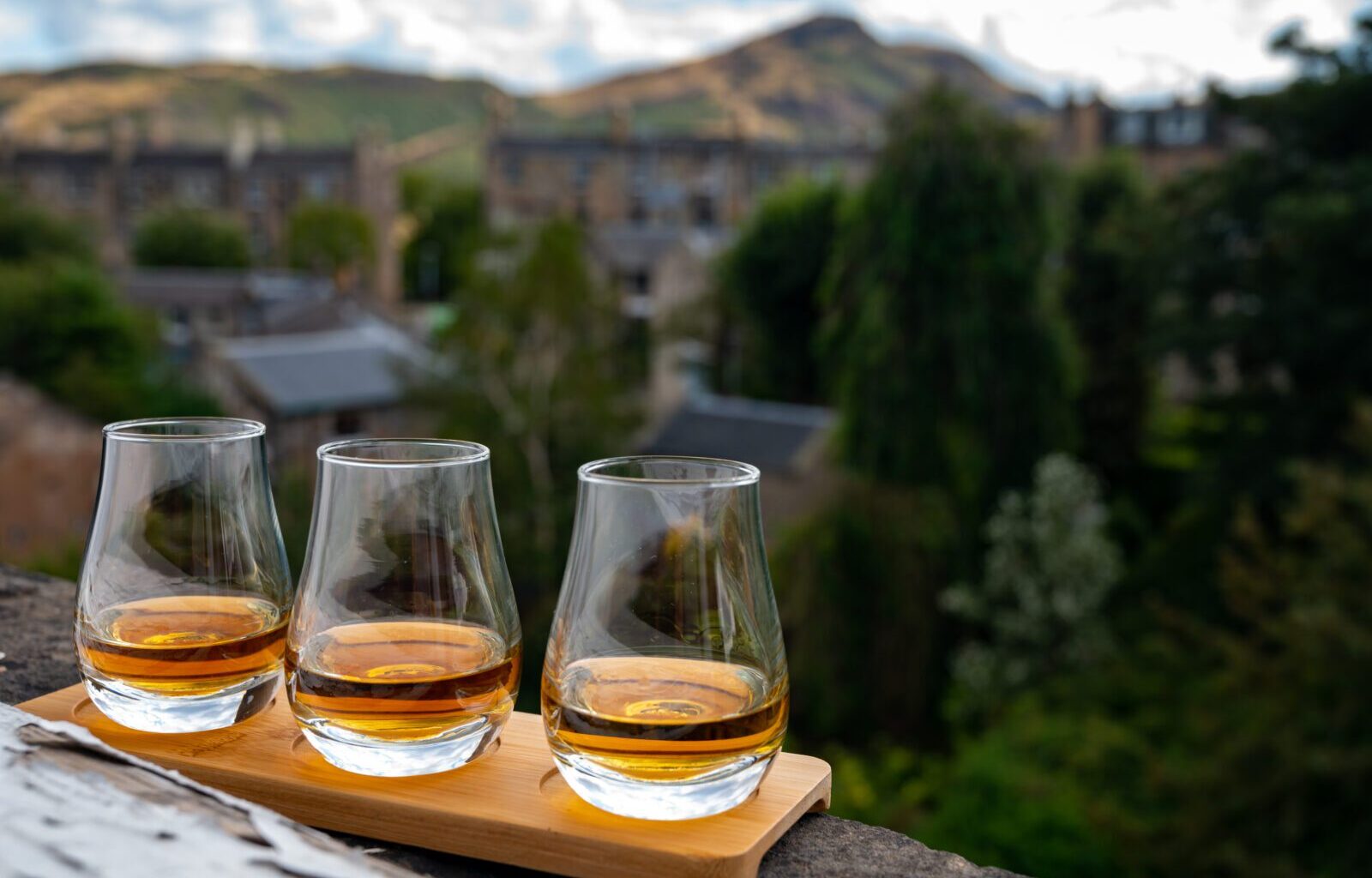 The 7 best whisky shows at the 2025 Edinburgh Festival Fringe - including drams under the stars