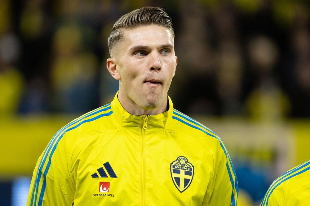 SOLNA, SWEDEN: Viktor Gyokeres during the UEFA Nations League 2024/25 League C Group C1 match between Sweden and Slovakia at Strawberry Arena on November 16, 2024. (Photo by Michael Campanella/Getty Images)