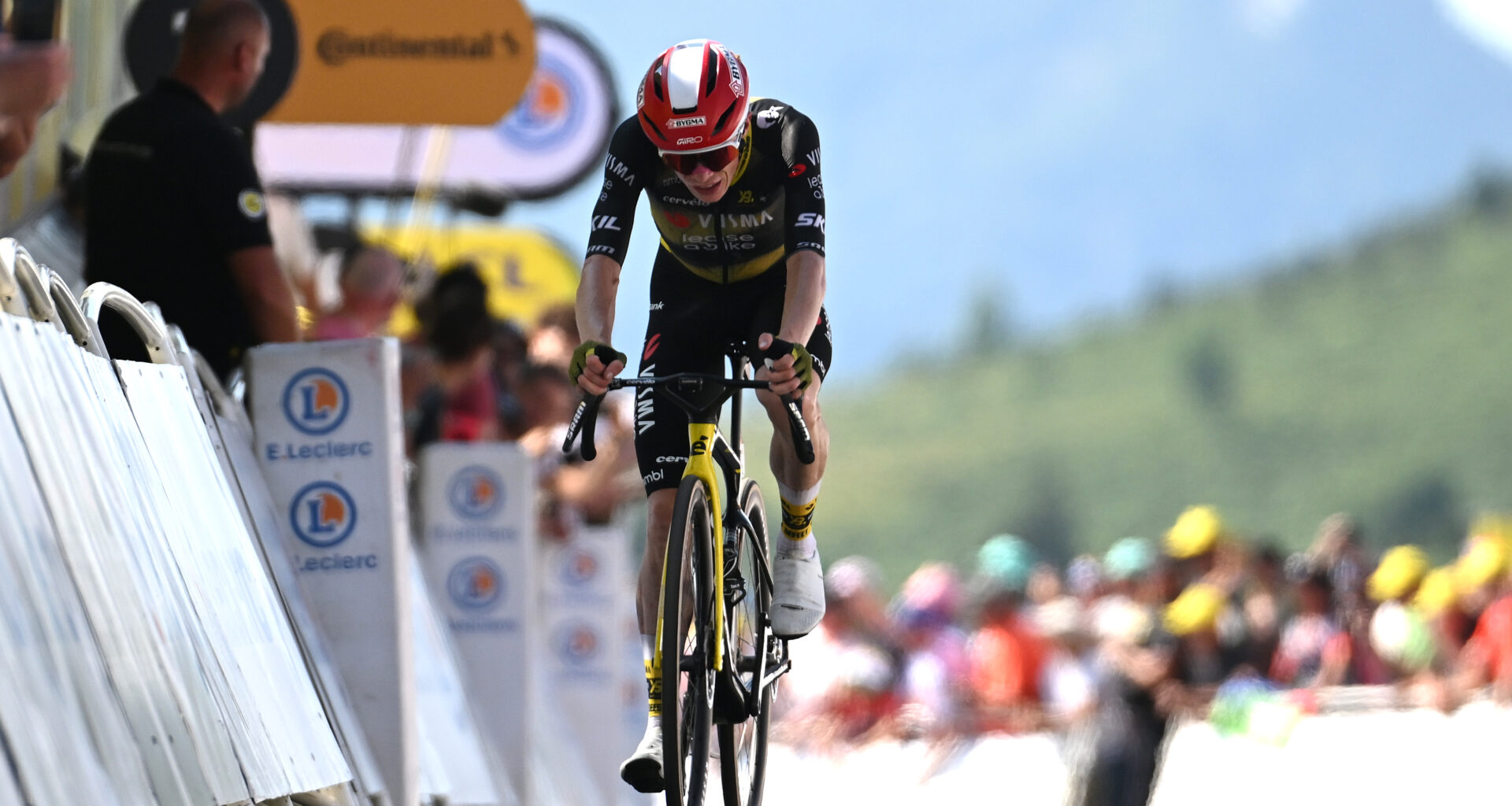 Jonas Vingegaard finishes stage 12 of the Tour de France