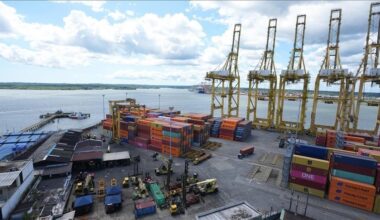 US–EU trade deal poses more risks for Europe