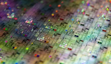 Record-Setting Qubit Performance Marks Important Step Toward Practical Quantum Computing