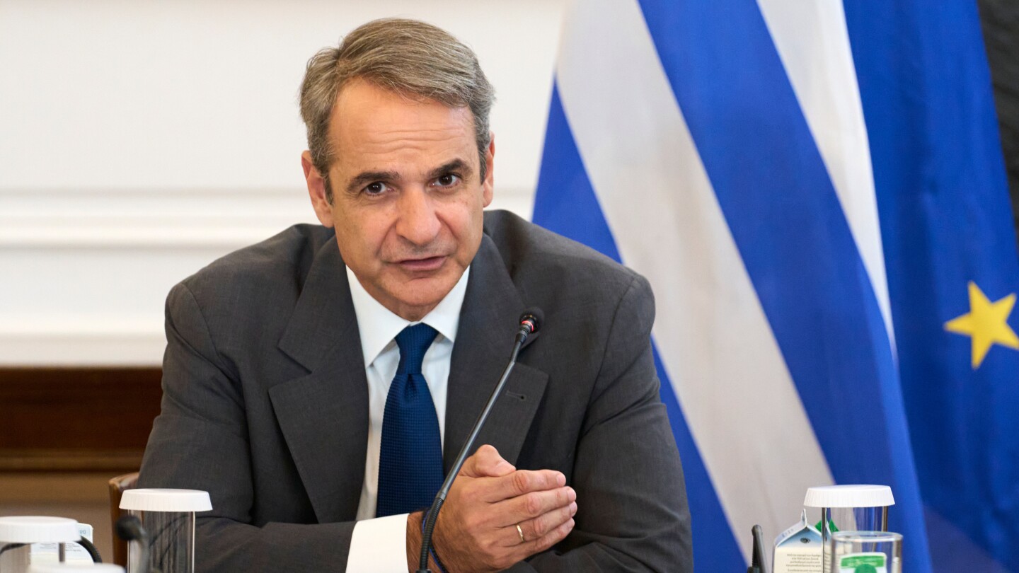 Greece, EU to push Libya on curbing crossings on deadly Mediterranean migration route