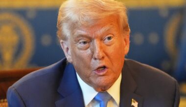 Trump says the US must send more weapons to Ukraine