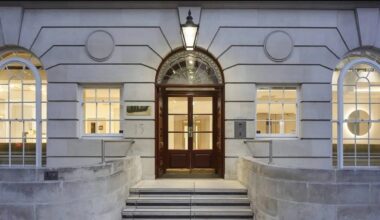 Mayo Clinic reported fifth year of losses for its London clinic - Post Bulletin