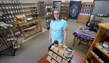 West Fargo's new Herbz and Spicez store offers customers all-natural alternatives - InForum
