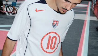 Another Icon Returns As Nike Bring Back USA 2004 Total 90 Home Jersey