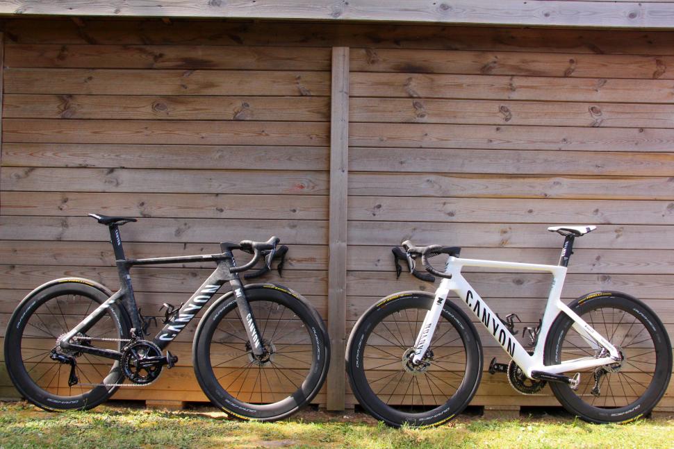 Mathieu van der Poel and Jasper Philipsen’s 2025 Tour de France Canyon Aeroad CRFs