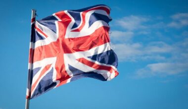 United Kingdom and Australia join forces to build submarines