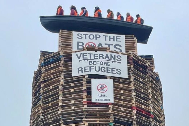 Moygashel bonfire: Police investigating ‘migrant boat’ on loyalist bonfire as ‘hate incident’