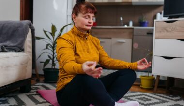 Should You Work Out Before Bed? Experts Explain