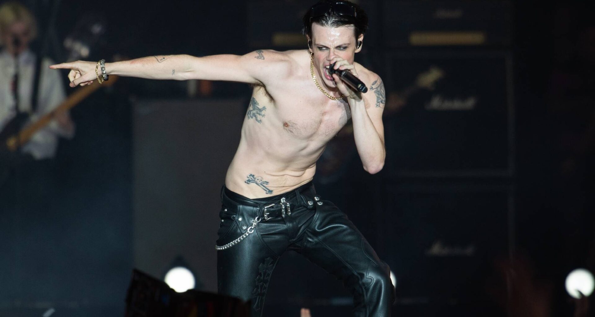 Watch Yungblud lead supergroup and dedicate 'Changes' to Diogo Jota at final Black Sabbath gig