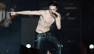 Watch Yungblud lead supergroup and dedicate 'Changes' to Diogo Jota at final Black Sabbath gig