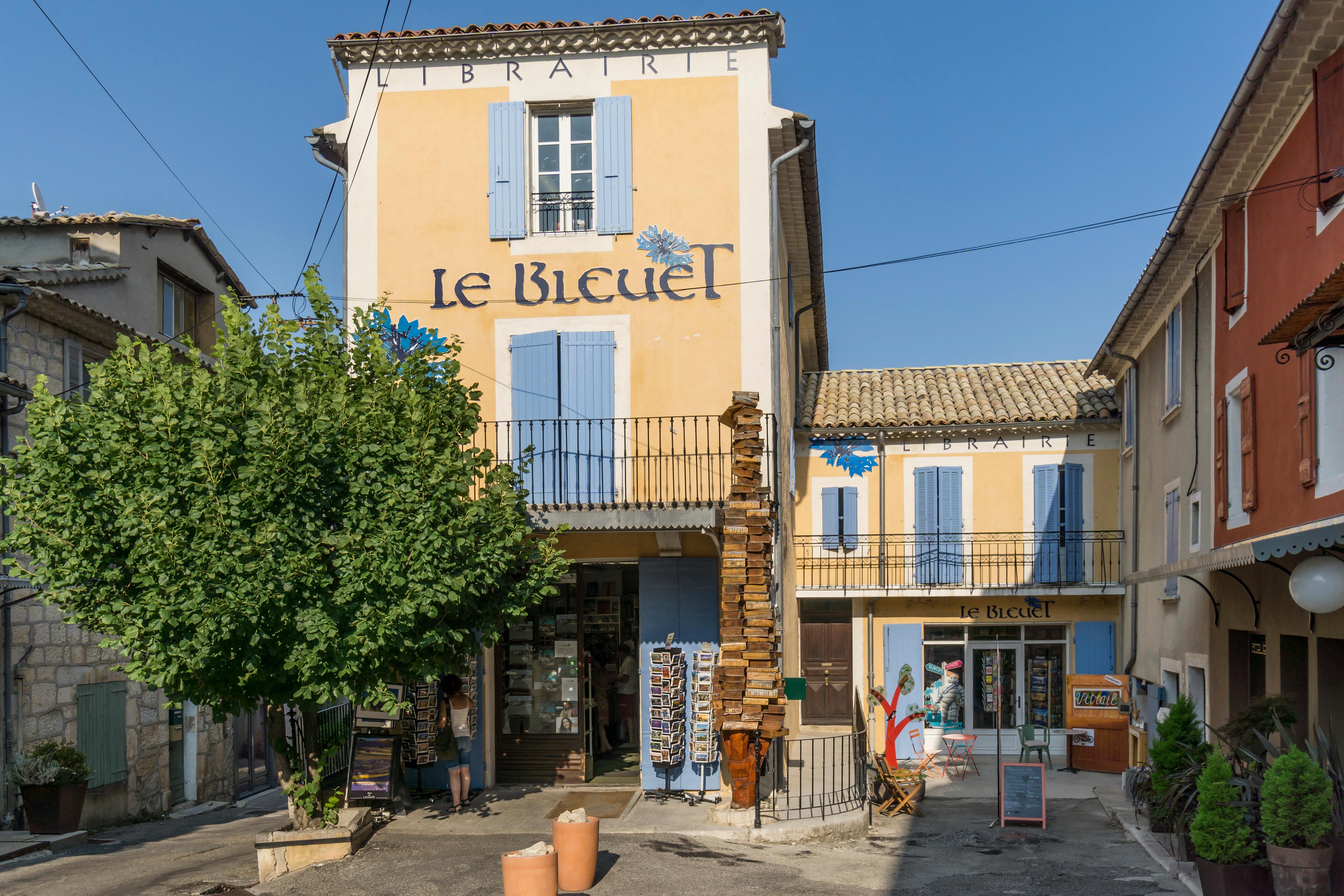 bookshop entrance, in Banon (France). Librairie les Bleuets, a Banon,