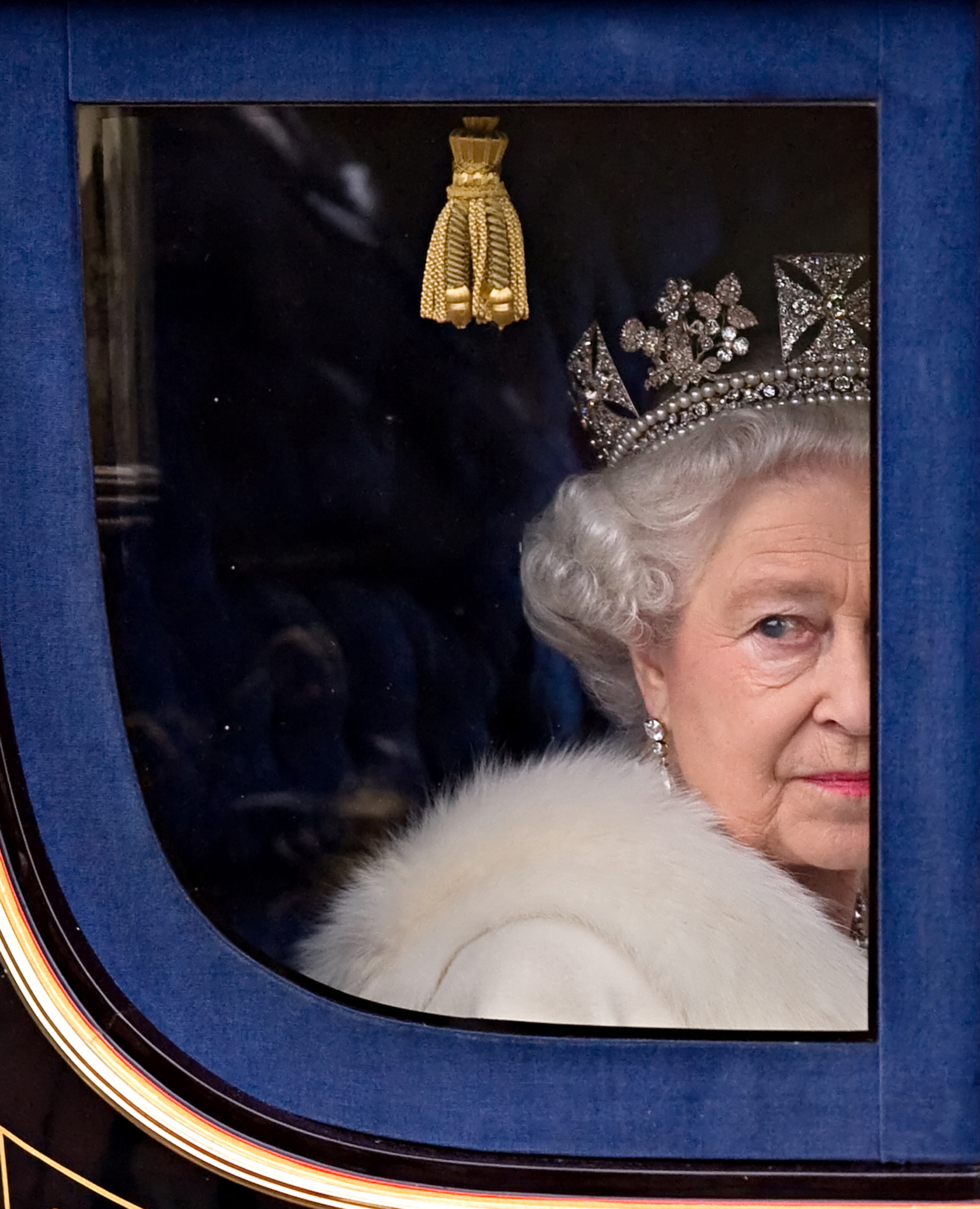 TOPSHOT-BRITAIN-POLITICS-FINANCE-ECONOMY-ROYALS