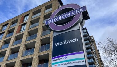 Give Mayor of London new tax powers to fund ambitious projects like Bakerloo Line extension, ministers told