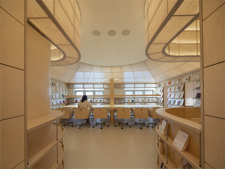 Yixing Study Space / Atelier d'More - Interior Photography, Shelving, Glass