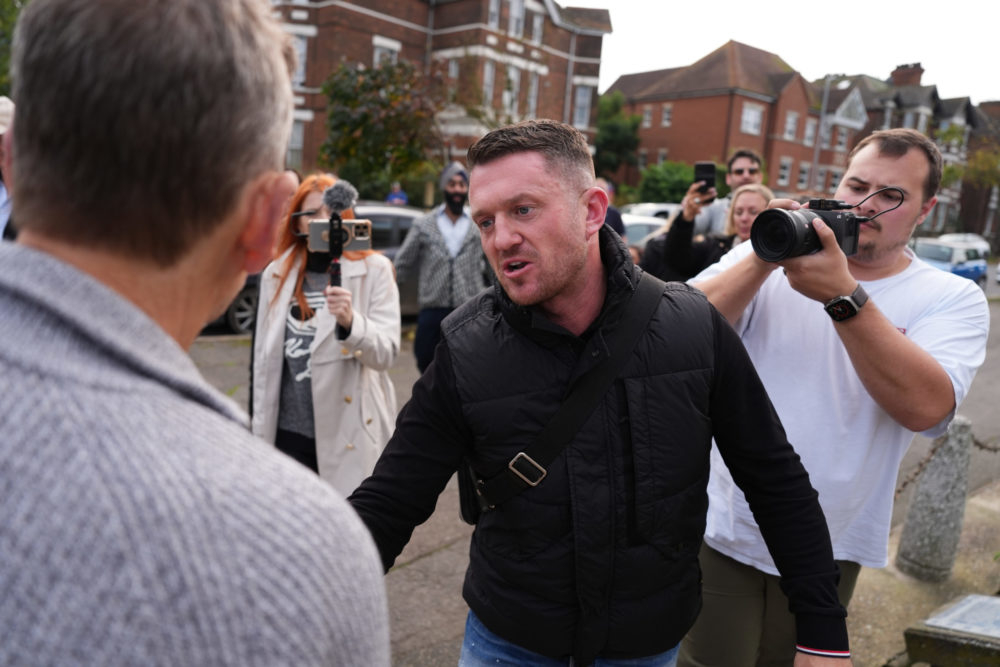 Far right party linked to 'Tommy Robinson' allowed to promote itself at Welsh Show