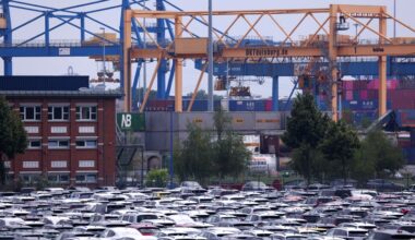 Germany says written EU-US trade deal requires lower car duties