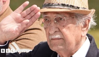 The WW2 veteran who moved Queen Camilla to tears