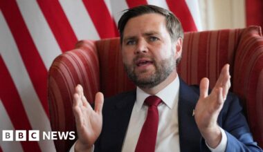 JD Vance meets Robert Jenrick and Chris Philp in Cotswolds