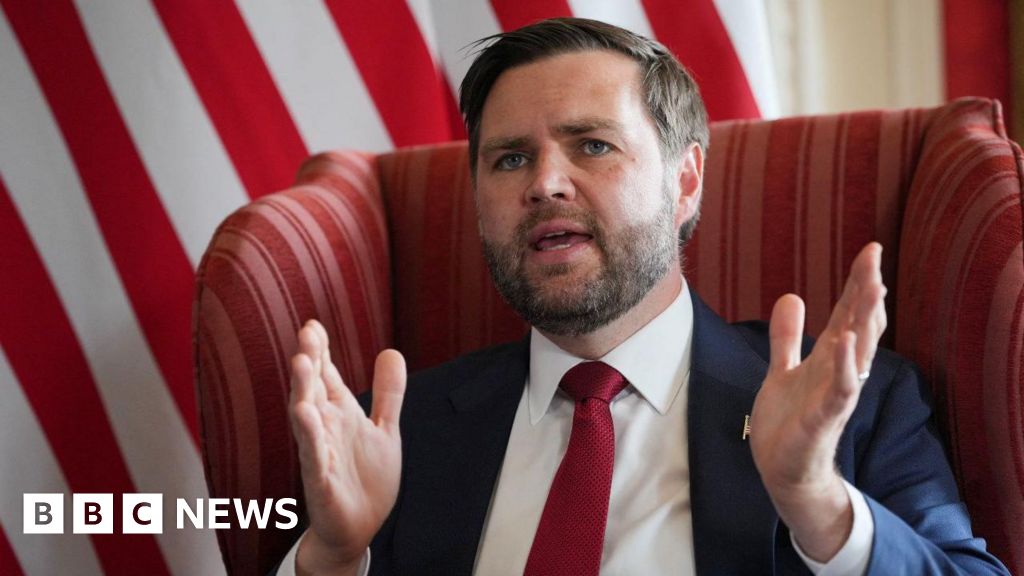 JD Vance meets Robert Jenrick and Chris Philp in Cotswolds