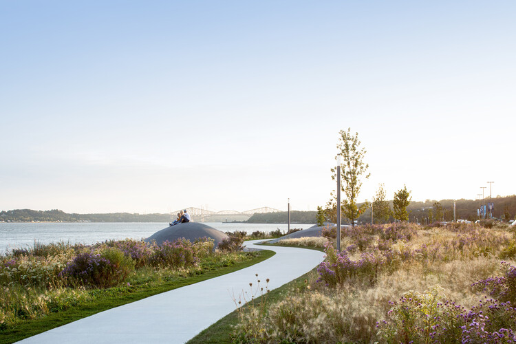 Promenade Samuel-De Champlain / Daoust Lestage Lizotte Stecker - Image 8 of 33