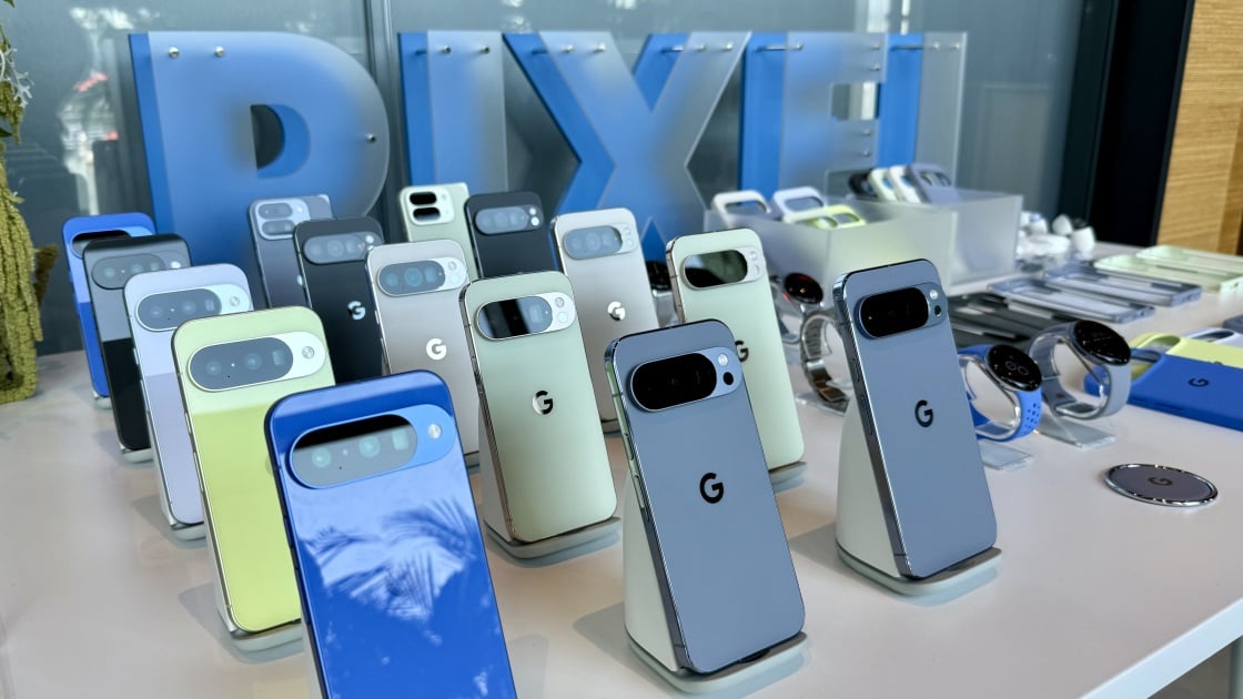 I Tried the Pixel 10 Series and I'm in Love With AI Tricks Like 100x Zoom