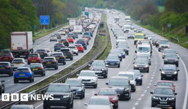 Travellers warned of road and rail delays