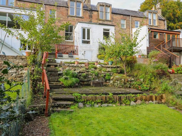 6 Coltbridge Gardens garden
