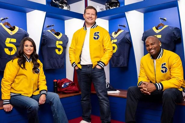 Dermot O'Leary, Sam Quek and Osi Umenyiora standing in American Football changing room.