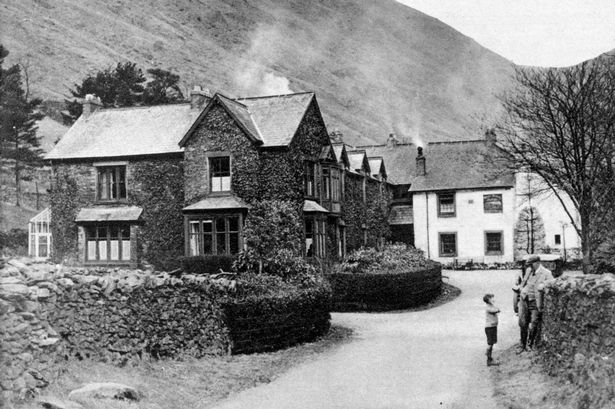 The farms and houses of the villages of Mardale and Measand and the well-loved Dun Bull Inn were demolished