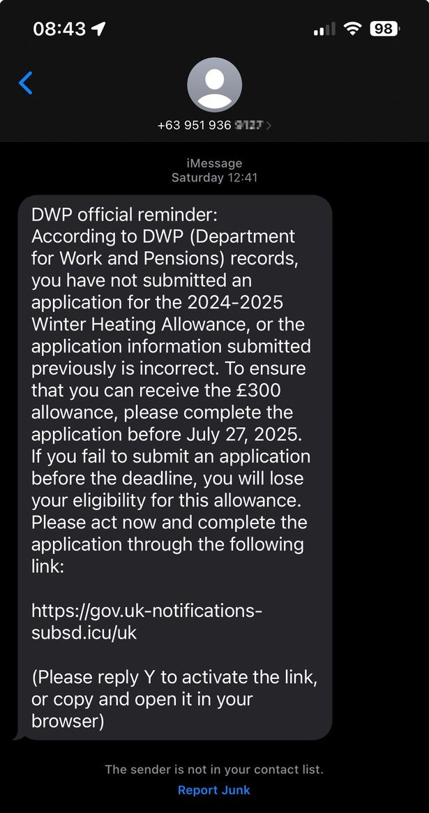 An example of a fake DWP text requesting information