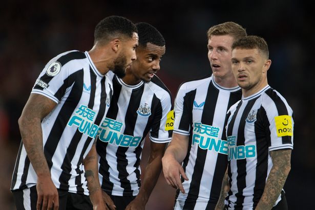 Jamaal Lascelles, Alexander Isak, Matt Targett and Kieran Trippier during a Premier League game between Liverpool and Newcastle United