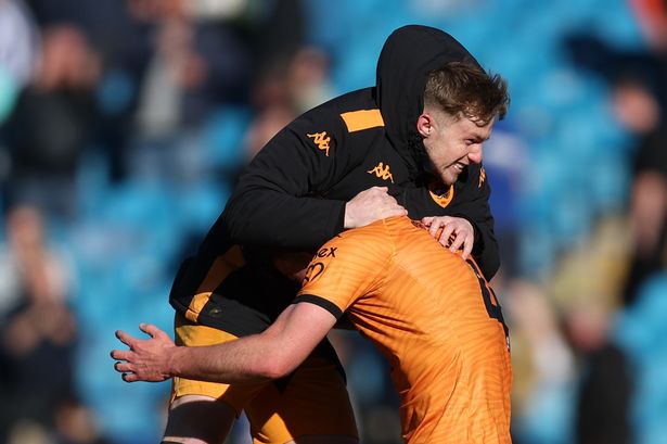 Joe Gelhardt could be reunited with his close friend Charlie Hughes at the MKM Stadium 