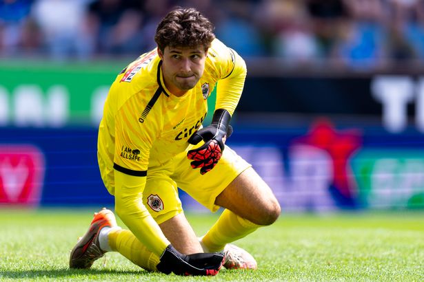 Senne Lammens of Royal Antwerp pictured during a match between against KRC Genk