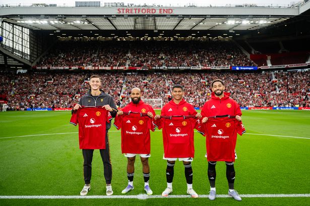 Sesko lines up with his fellow summer signings