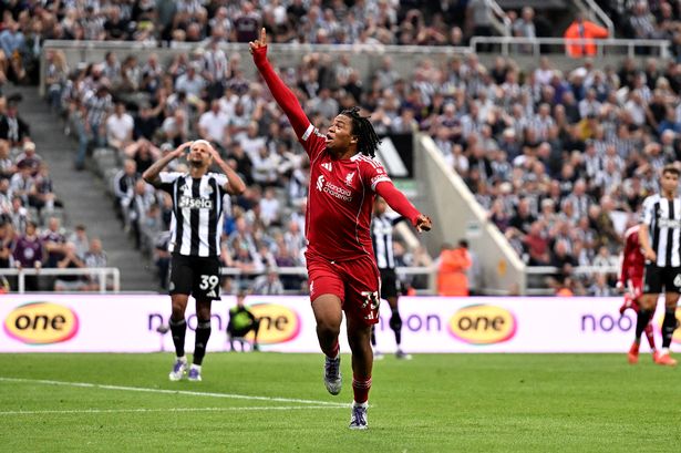 Rio Ngumoha of Liverpool celebrates scoring