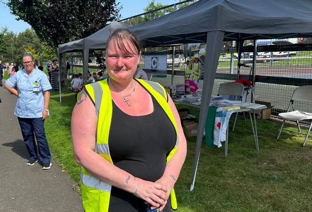 Kelly Jones, mum and one of the HAF volunteers, says there's still 'a lot of scared people' in Derker. 