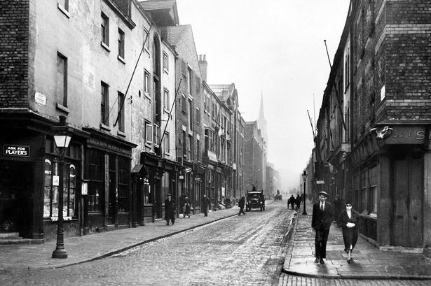 A view of Pitt Street in Chinatown in the 1930s
