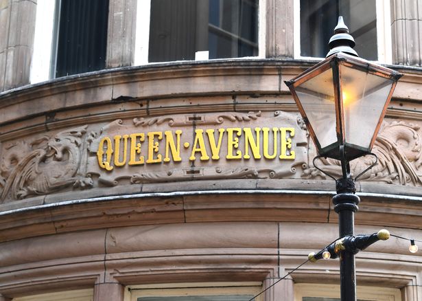 Queen Avenue, Castle Street