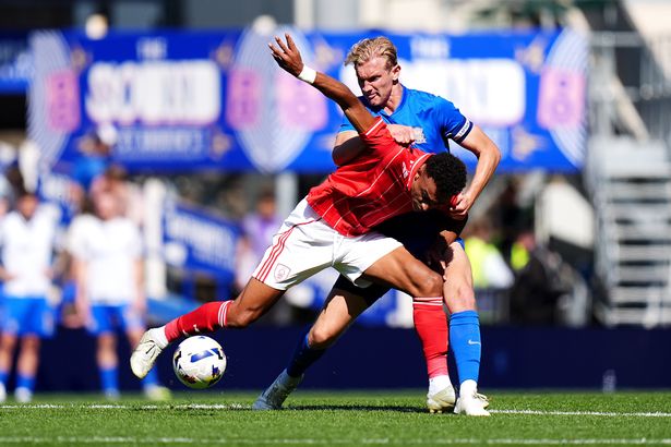 Nottingham Forest's Dan Ndoye (left) and Birmingham City's Christoph Klarer battle for the ball