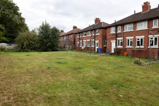 Emma says the issue is still ongoing despite her reporting it to the council (Image: Jason Roberts / Manchester Evening News)