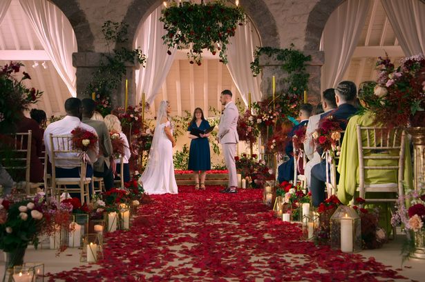 Love is Blind: UK: Season 2. (L to R) Bardha, Jed, in Love is Blind: UK: Season 2. Cr. Courtesy of Netflix  2025