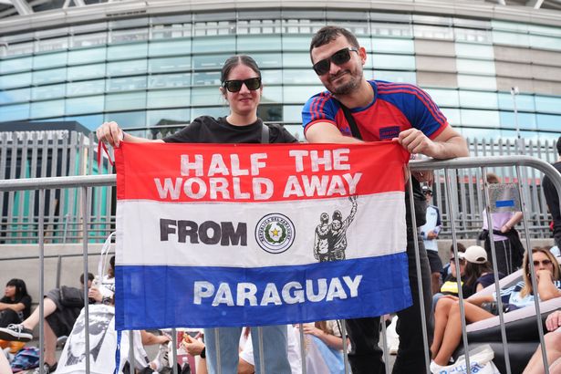 Like at the Cardiff, Manchester and London shows, Oasis fans will be heading from all across the world for the Edinburgh gigs