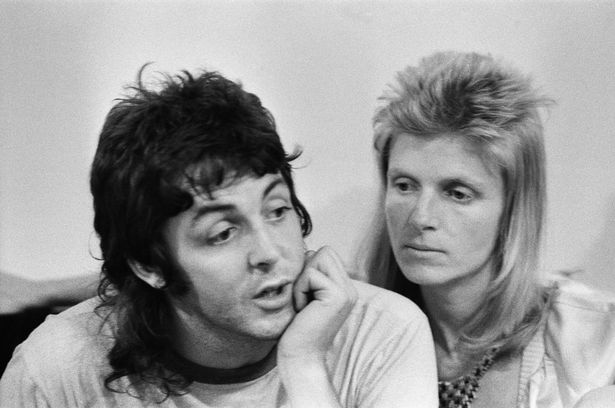 Paul and Linda McCartney of Wings backstage at Newcastle City Hall, July 1973