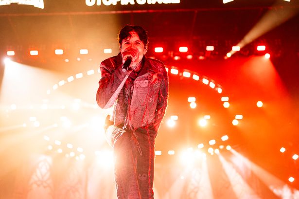 Bring Me The Horizon Oli Sykes performing on stage