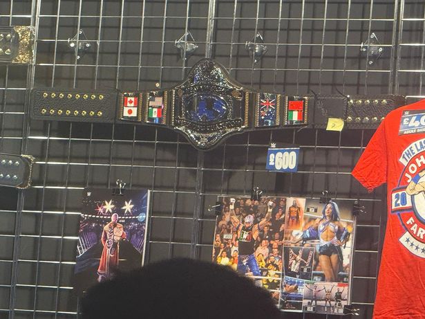 The replica championship belt for £600