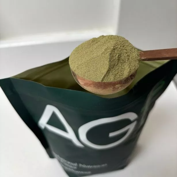 AG1 pouch open