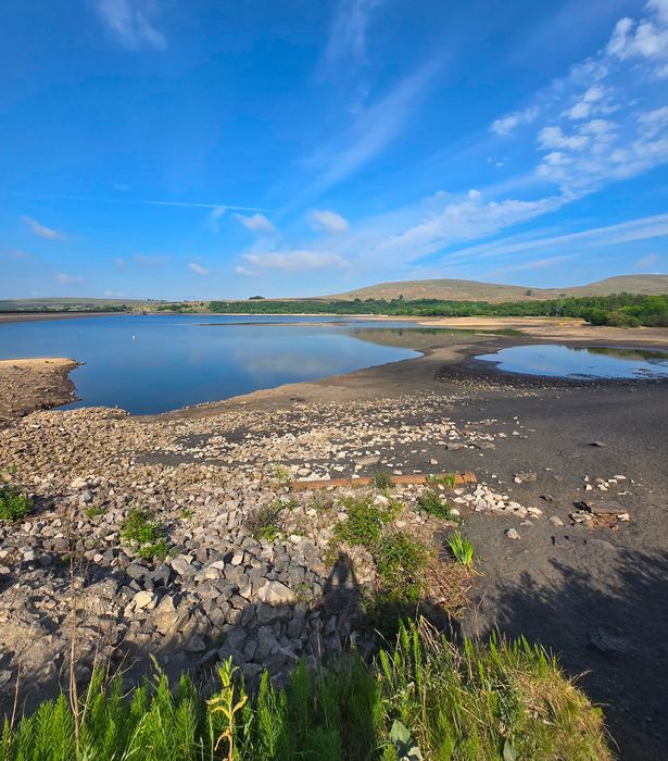 A very dry Watergrove Reservoir